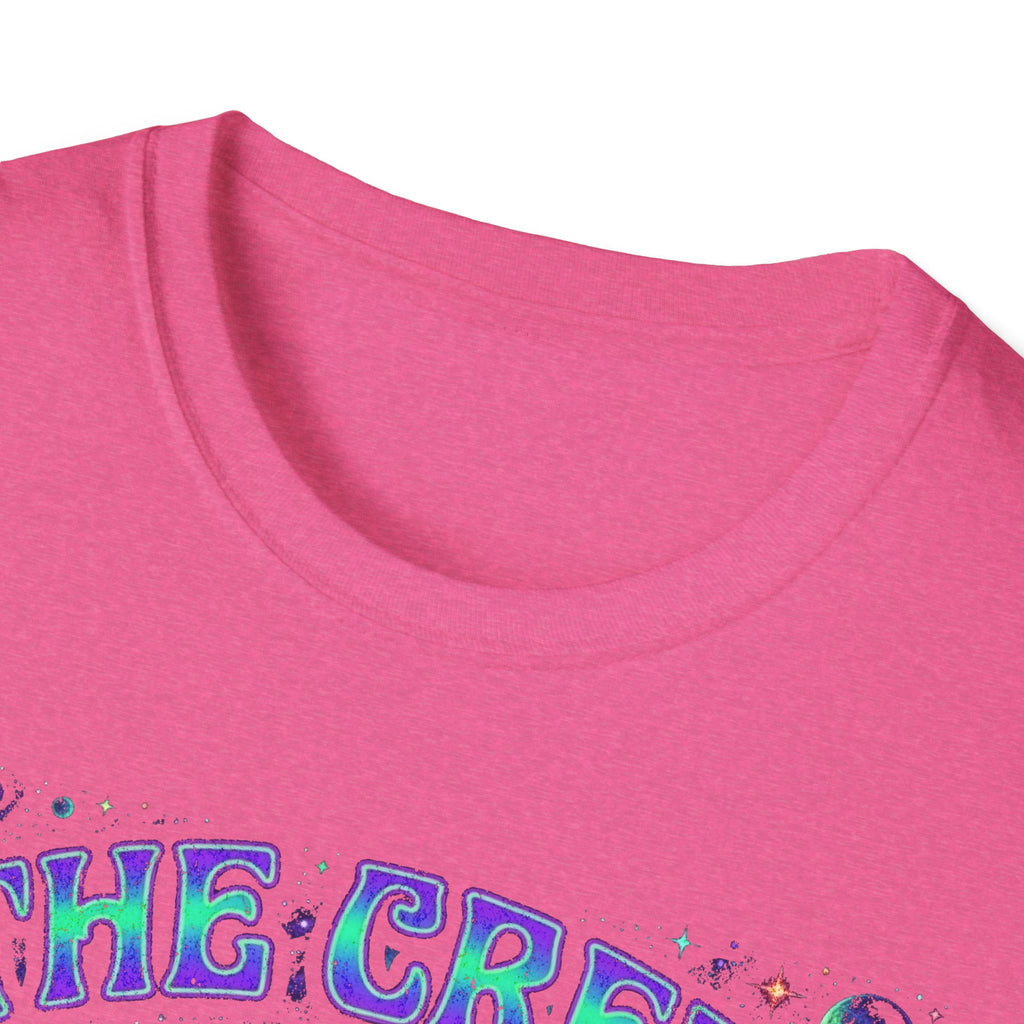 T‑Shirt — 'The Crew Is Universal' Psychedelic Alien Graphic Tee